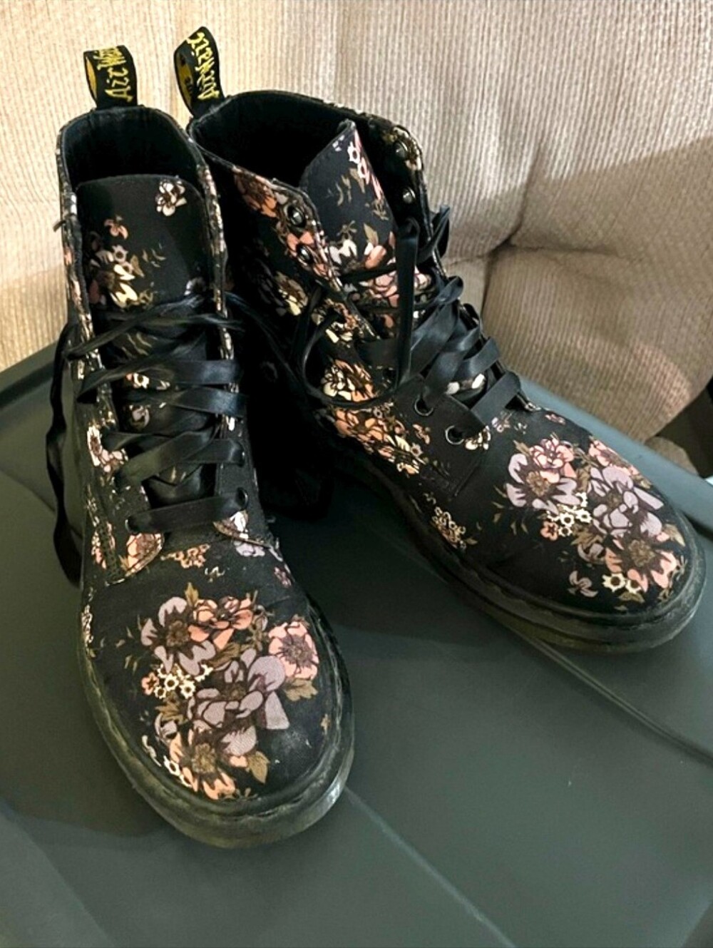 Floral Lace-Up Combat Boots - Black/Pink